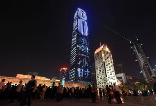LED顯示屏企業(yè)憑何暢游城市亮化的市場(chǎng)藍海？